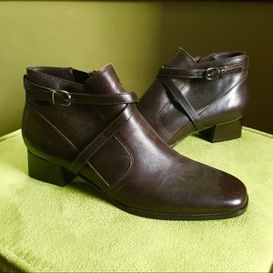 Vintage Brown Ankle Boots